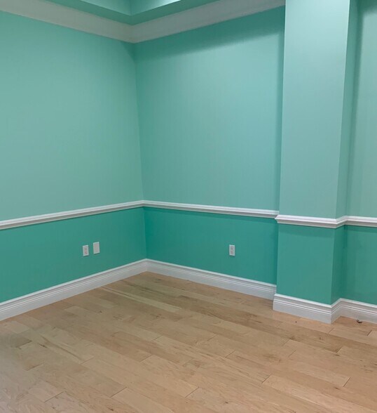 More Photos Of 130 S Indian River Dr, Fort Pierce Office Residential For Sale