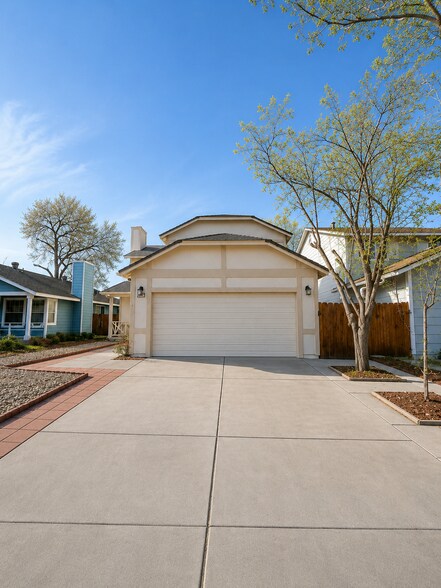 Primary Photo Of 2205 Morninglory Dr, Sparks Specialty For Sale