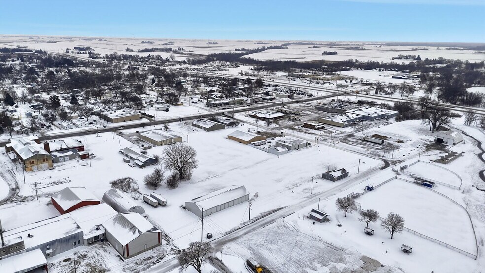 More Photos Of 602 3rd St, Perry Specialty For Sale