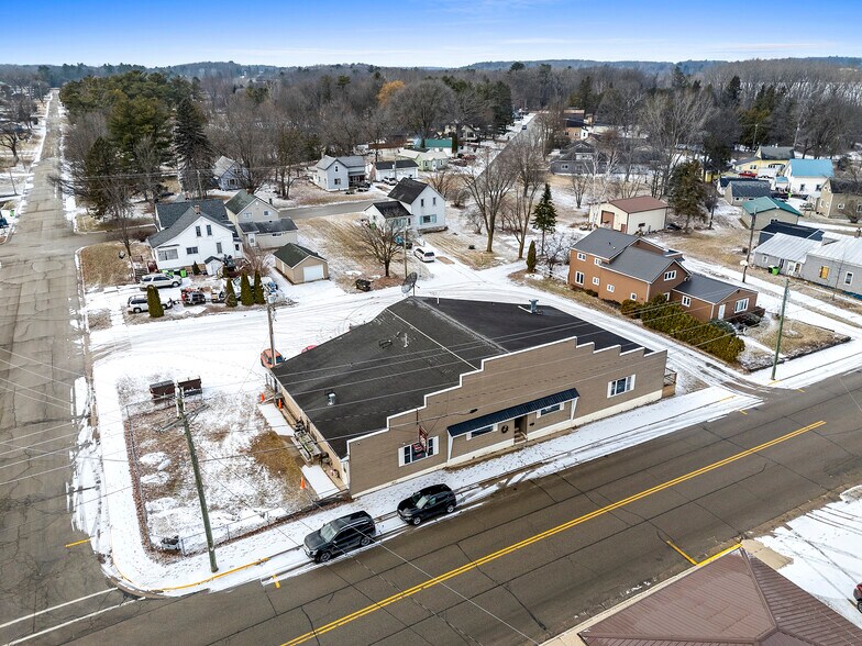 More Photos Of 211 N Maple Ave, Oconto Falls Restaurant For Sale