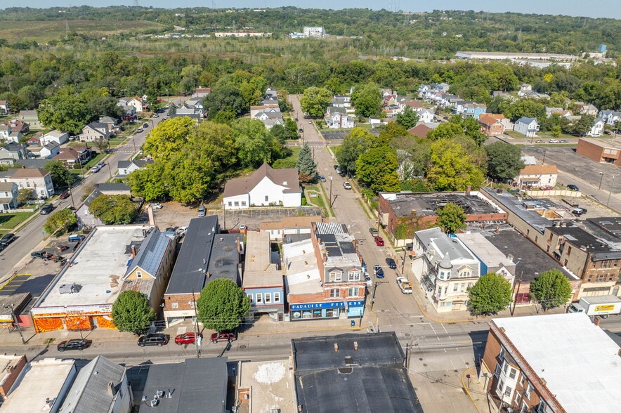 More Photos Of 6017-6019 Vine St, Cincinnati General Retail For Sale