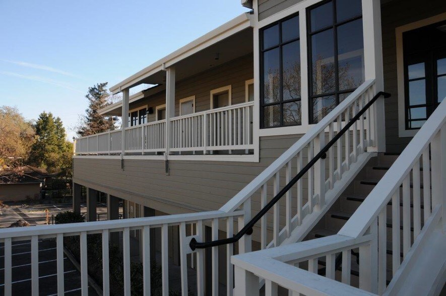 More Photos Of 588 San Ramon Valley Blvd, Danville Office Residential For Lease