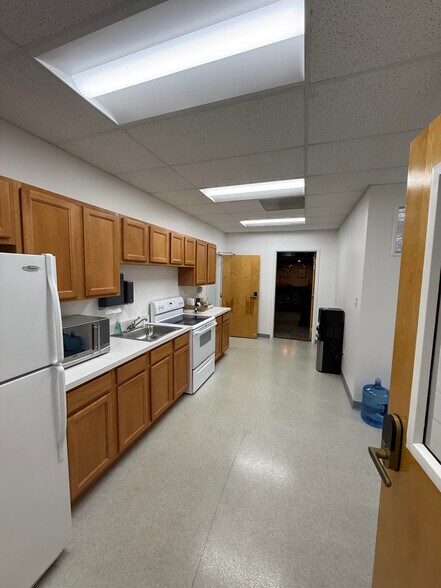 More Photos Of 30045 Business Center Dr, Charlotte Hall Medical For Sale