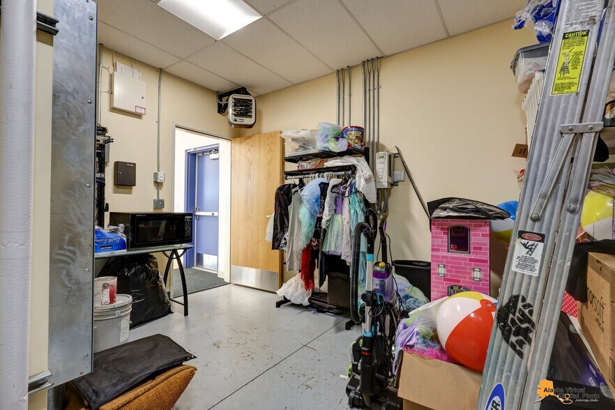 More Photos Of 1075 S Inner Springer Loop, Palmer Industrial For Sale