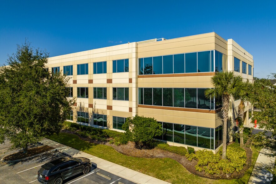 More Photos Of 12906 Tampa Oaks Blvd, Temple Terrace Office For Lease