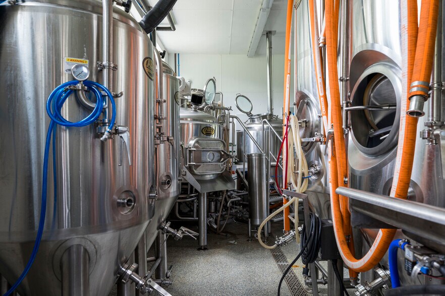 More Photos Of 1471 Denning Rd, Claryville Restaurant For Sale