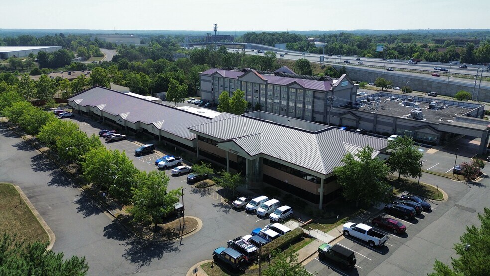 More Photos Of 10601-10687 Gaskins Way, Manassas Office For Lease