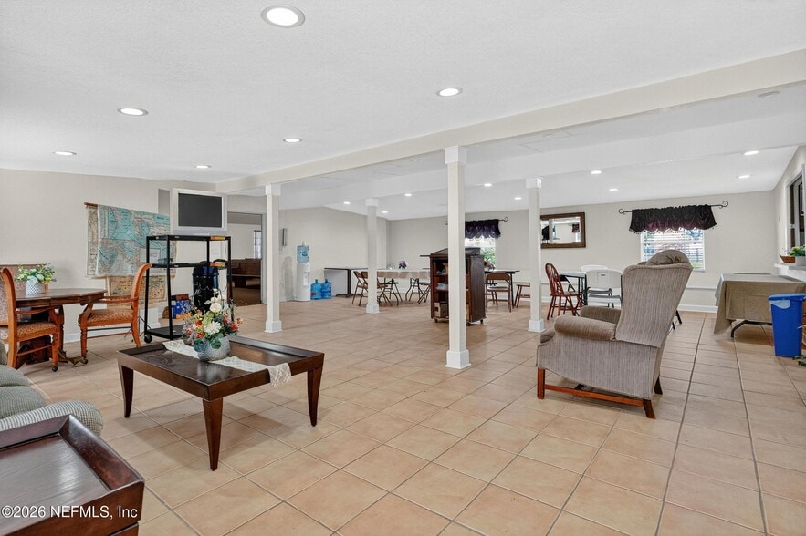 More Photos Of 8314 Herlong Rd, Jacksonville Religious Facility For Sale