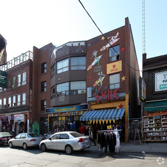 Primary Photo Of 58-62 Kensington Ave, Toronto Apartments For Sale