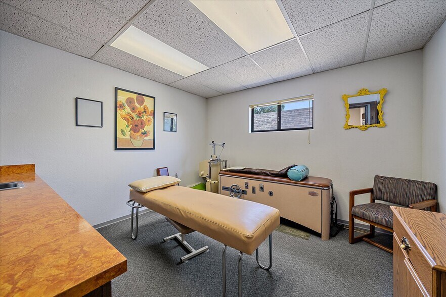 More Photos Of 40 S 6th Ave, Brighton Medical For Sale
