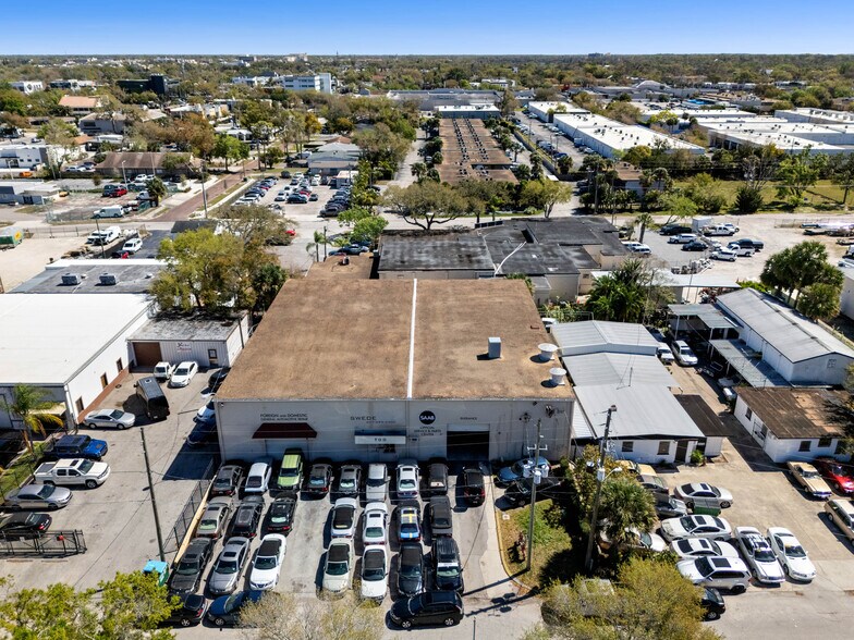 More Photos Of 700 Jackson Ave, Winter Park Manufacturing For Sale