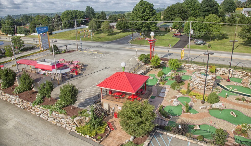 More Photos Of 1548-1554 N Center Ave, Somerset Land For Lease