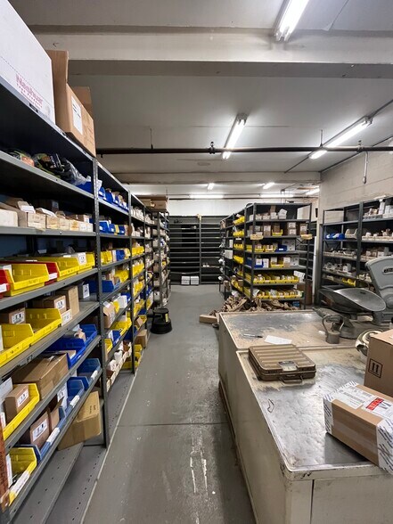 More Photos Of 61 Washington St, Auburn Warehouse For Sale