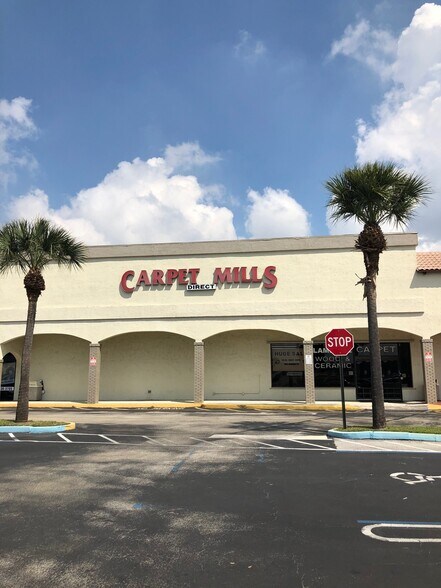 More Photos Of 4617 Lake Worth Rd, Lake Worth Unknown For Lease