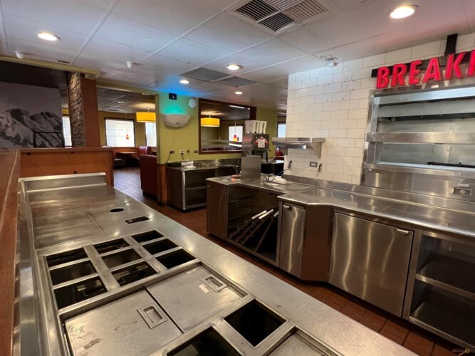 More Photos Of 2206 N LaCrosse St, Rapid City Restaurant For Sale