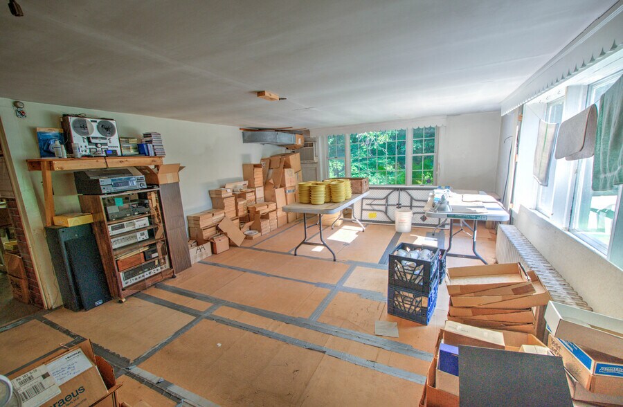 More Photos Of 167 Route 191, Cresco General Retail For Lease