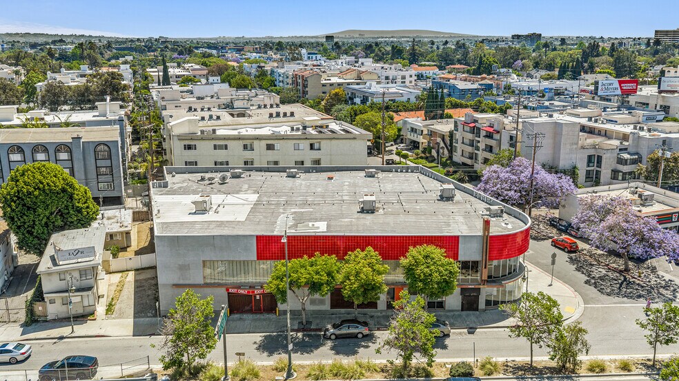 More Photos Of 10830 Santa Monica Blvd, Los Angeles Storefront Retail Office For Sale