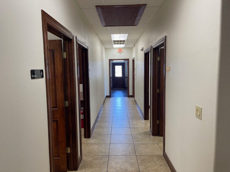 More Photos Of 24668 Kingsland Blvd, Katy Medical For Lease