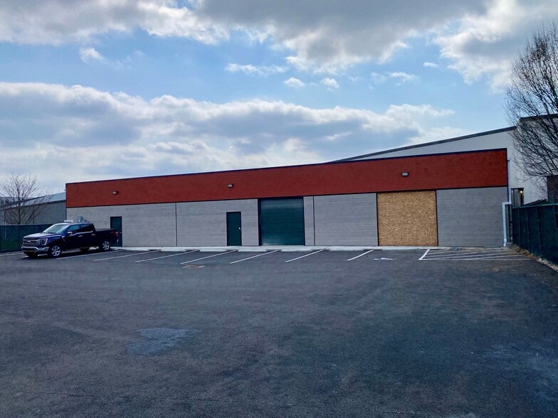 Primary Photo Of 1385-1387 Goodale Blvd, Columbus Warehouse For Lease