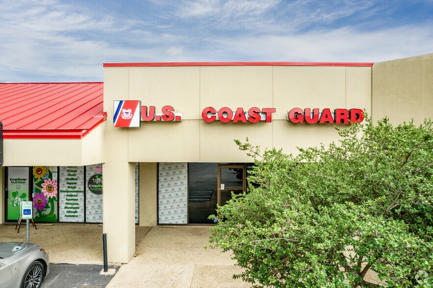 More Photos Of 8341-8381 Perrin Beitel Rd, San Antonio Unknown For Lease