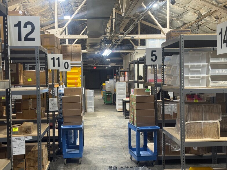 More Photos Of 20 Frederick St, Plymouth Warehouse For Lease