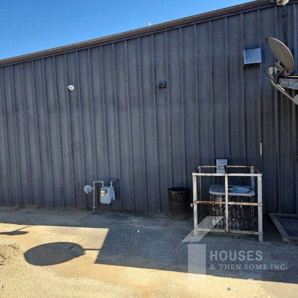 More Photos Of 1733 Piedmont Hwy, Piedmont Freestanding For Lease