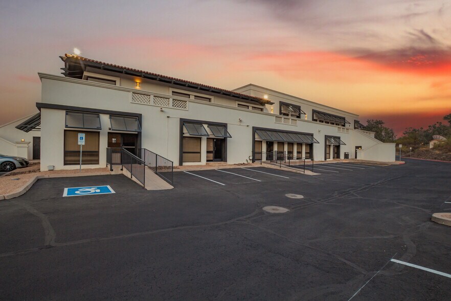 More Photos Of 8222 S 48th St, Phoenix Medical For Lease