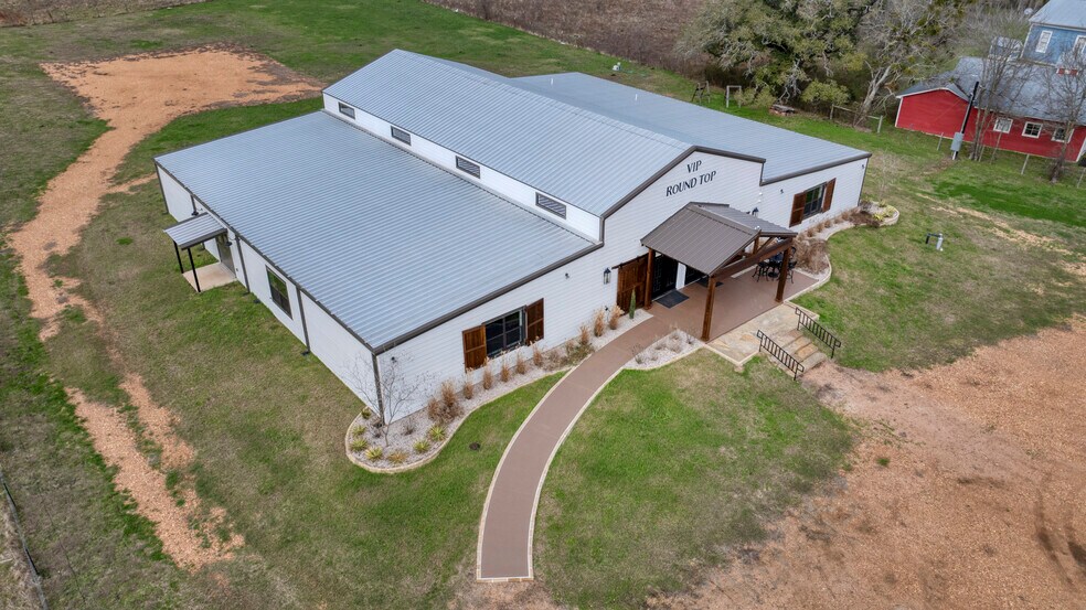 More Photos Of 2260 Texas 237, Round Top Warehouse For Sale