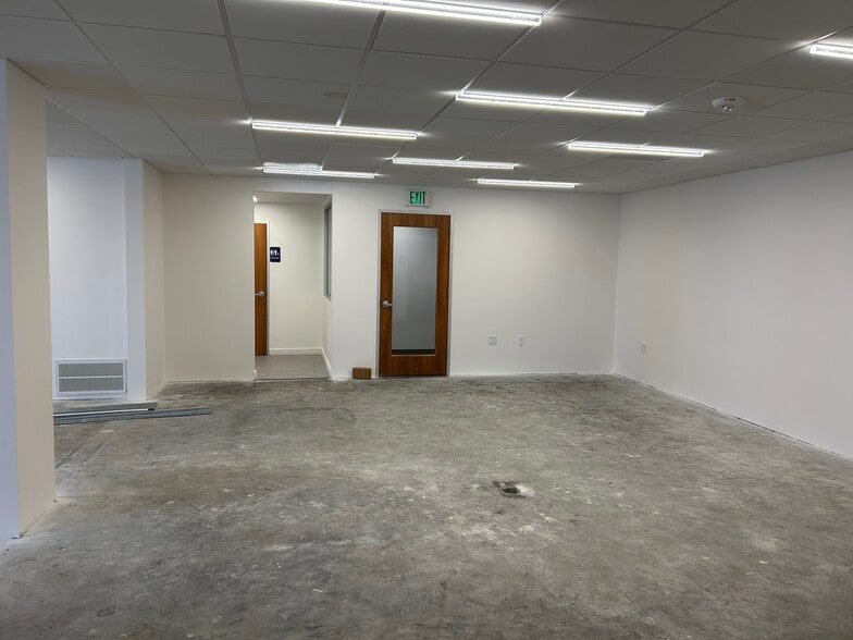 More Photos Of 5275 Broadway, Oakland Office For Lease