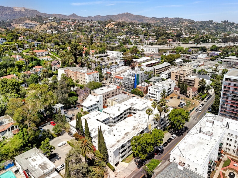 More Photos Of 6615 Franklin Ave, Los Angeles Apartments For Sale