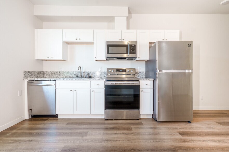 More Photos Of 6930-6940 SE Long St, Portland Apartments For Sale