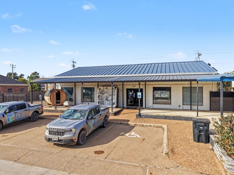 More Photos Of 3114 Texas Ave S, College Station Freestanding For Lease