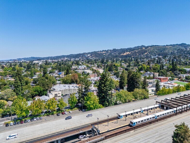 More Photos Of 5687 Miles Ave, Oakland Apartments For Sale