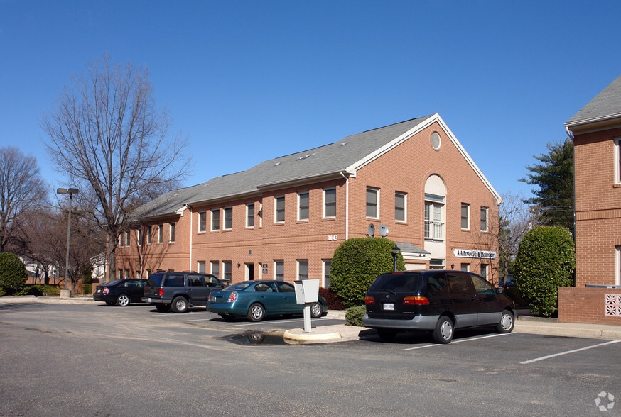 More Photos Of 1031 Sterling Rd, Herndon Office For Sale