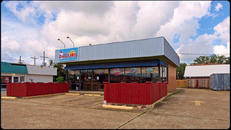 Primary Photo Of 620 Terry Pky, Gretna Restaurant For Sale