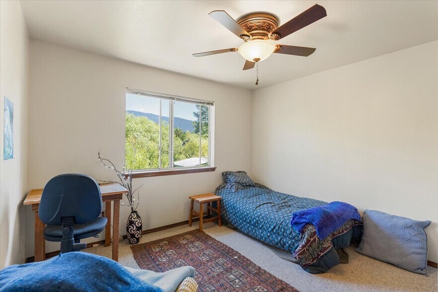 More Photos Of 416 Alder St, Mount Shasta Apartments For Sale