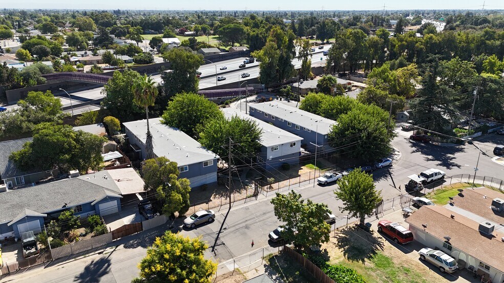 More Photos Of 6221-6225 39th St, Sacramento Apartments For Sale