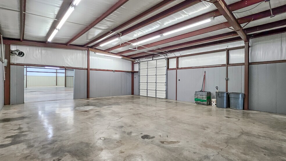 More Photos Of 14405 US Highway 72, Athens Warehouse For Sale