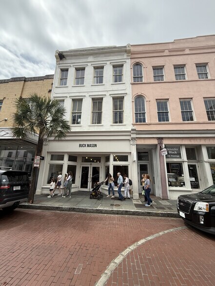 More Photos Of 263 King St, Charleston Office For Lease