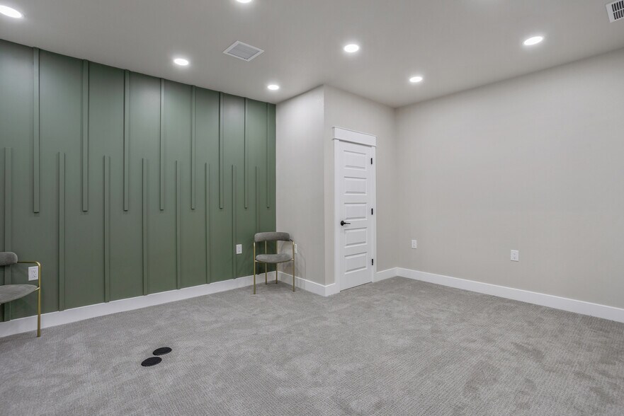 More Photos Of 2536 Old Happy Jack Rd, Cheyenne Flex For Sale