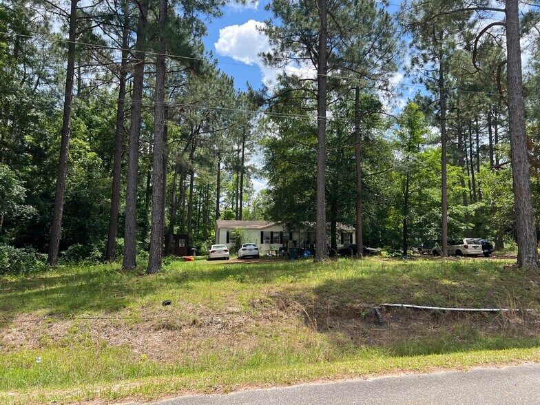 More Photos Of Rock Hill rd, Cochran Land For Sale