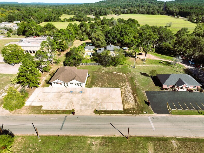 More Photos Of 359 N Cypress St, Gilmer Land For Sale