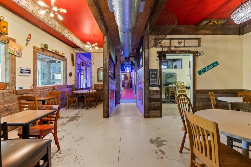 More Photos Of 1399 FM 1791 Rd, Huntsville Restaurant For Sale
