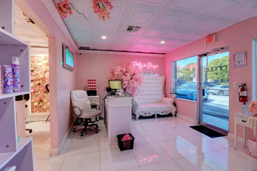 More Photos Of 4515-4527 Del Prado Blvd S, Cape Coral Freestanding For Lease