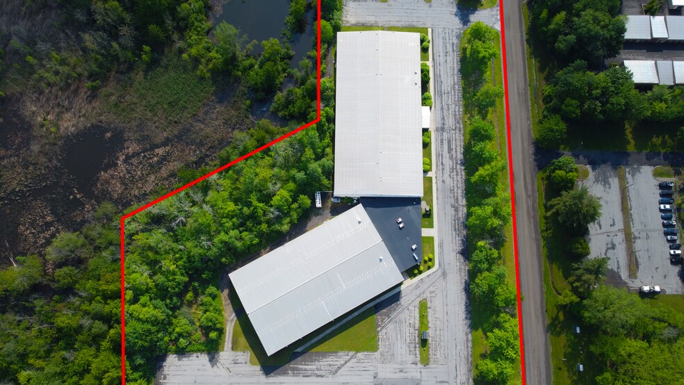 Primary Photo Of 2725 W Entry Rd, Baldwinsville Sports And Entertainment For Sale