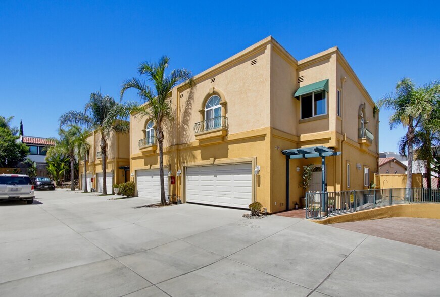 More Photos Of 7565 Romeria St, Carlsbad Apartments For Sale