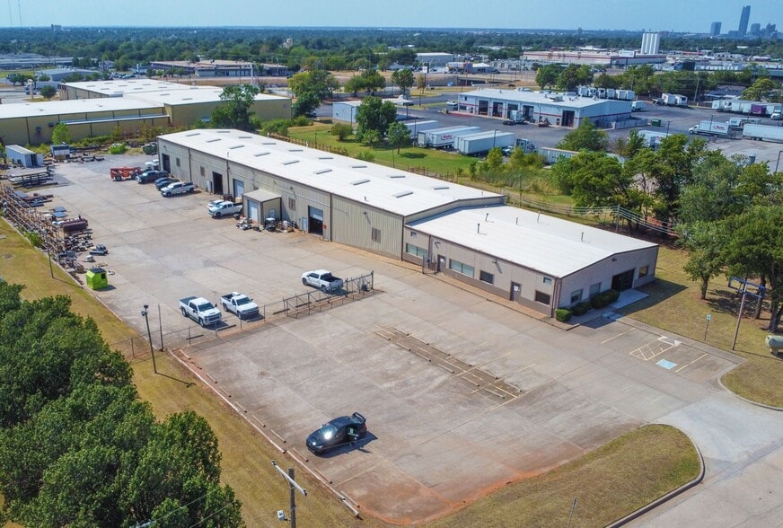 More Photos Of 5353 S Hattie Ave, Oklahoma City Manufacturing For Lease