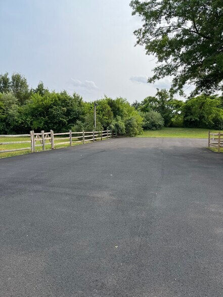 More Photos Of 2728 Augustine Herman Hwy, Chesapeake City Freestanding For Sale