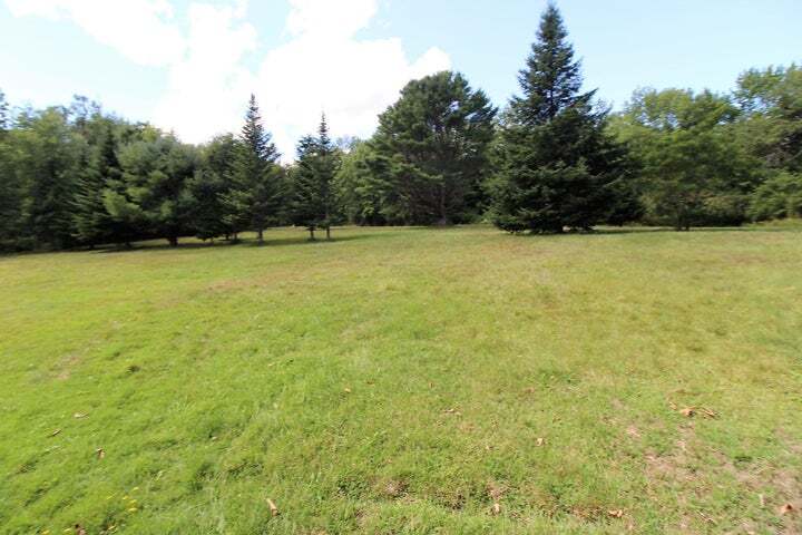 More Photos Of 51 Main St, Searsport Flex For Sale