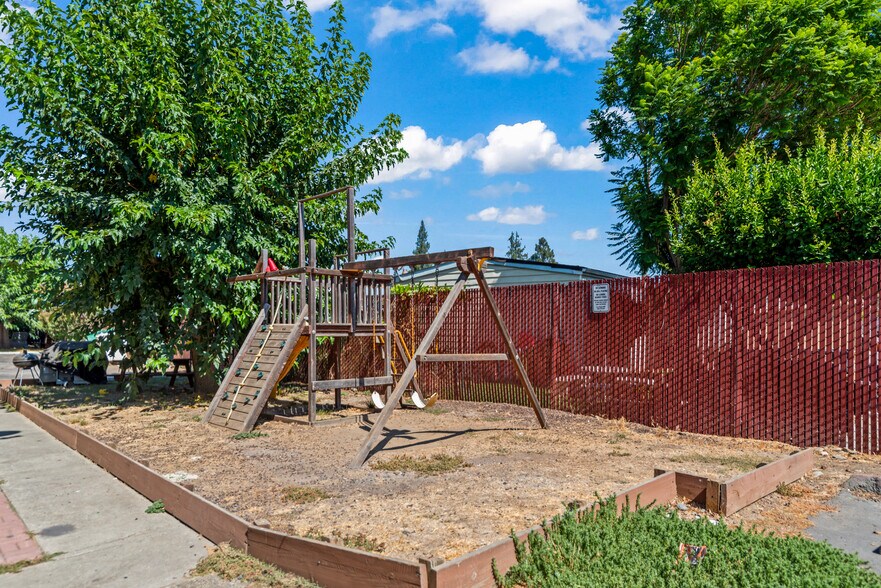 More Photos Of 5390 Carryback Ave, San Jose Apartments For Sale